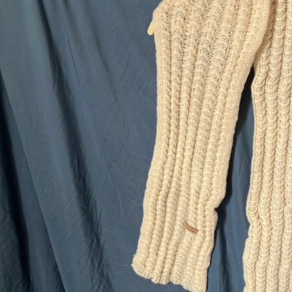 Unbranded: Cream Hand made knit scarf - Picture 3 of 16